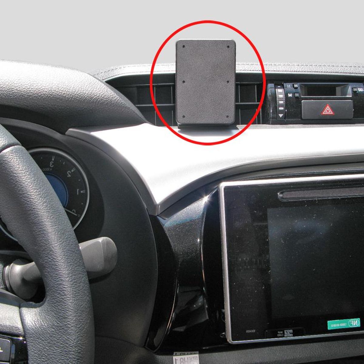 Brodit ProClip 855175 Toyota Hi-Lux 2016-2025 Senter