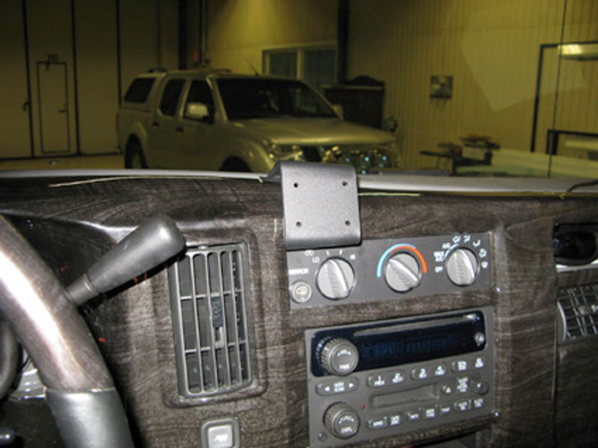 Brodit ProClip 213463 Forsterket Chevrolet Express 2003-2007 Senter