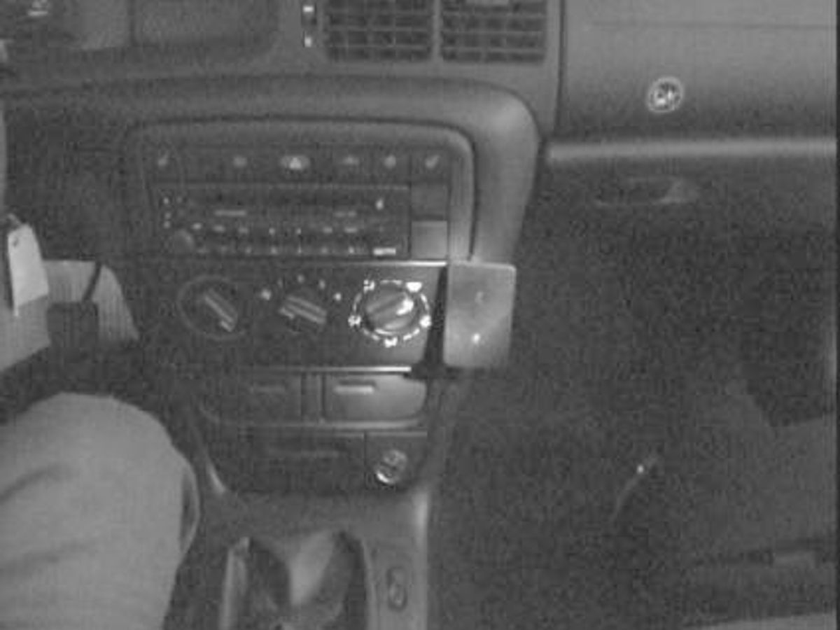 Brodit ProClip 852757 Opel Vectra B 1997-2001 Vinklet