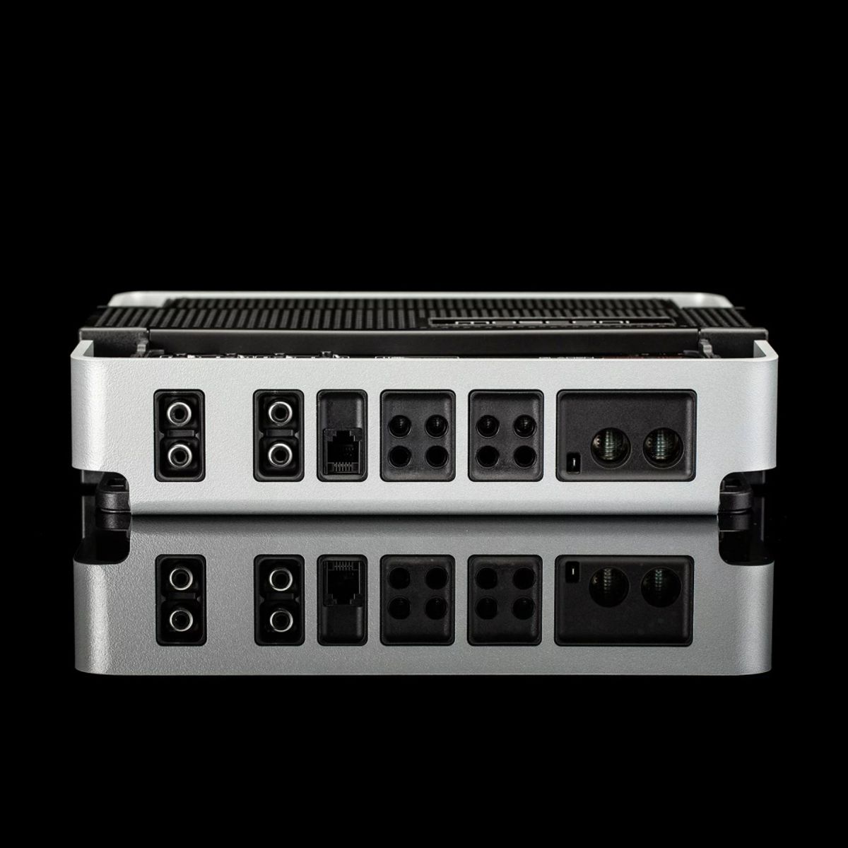 Mosconi PRO 4 | 10 4-kanals forsterker 4 x 160W