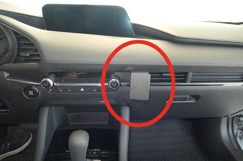 Brodit ProClip 855530 Mazda 3, CX-30 2019--> Senter