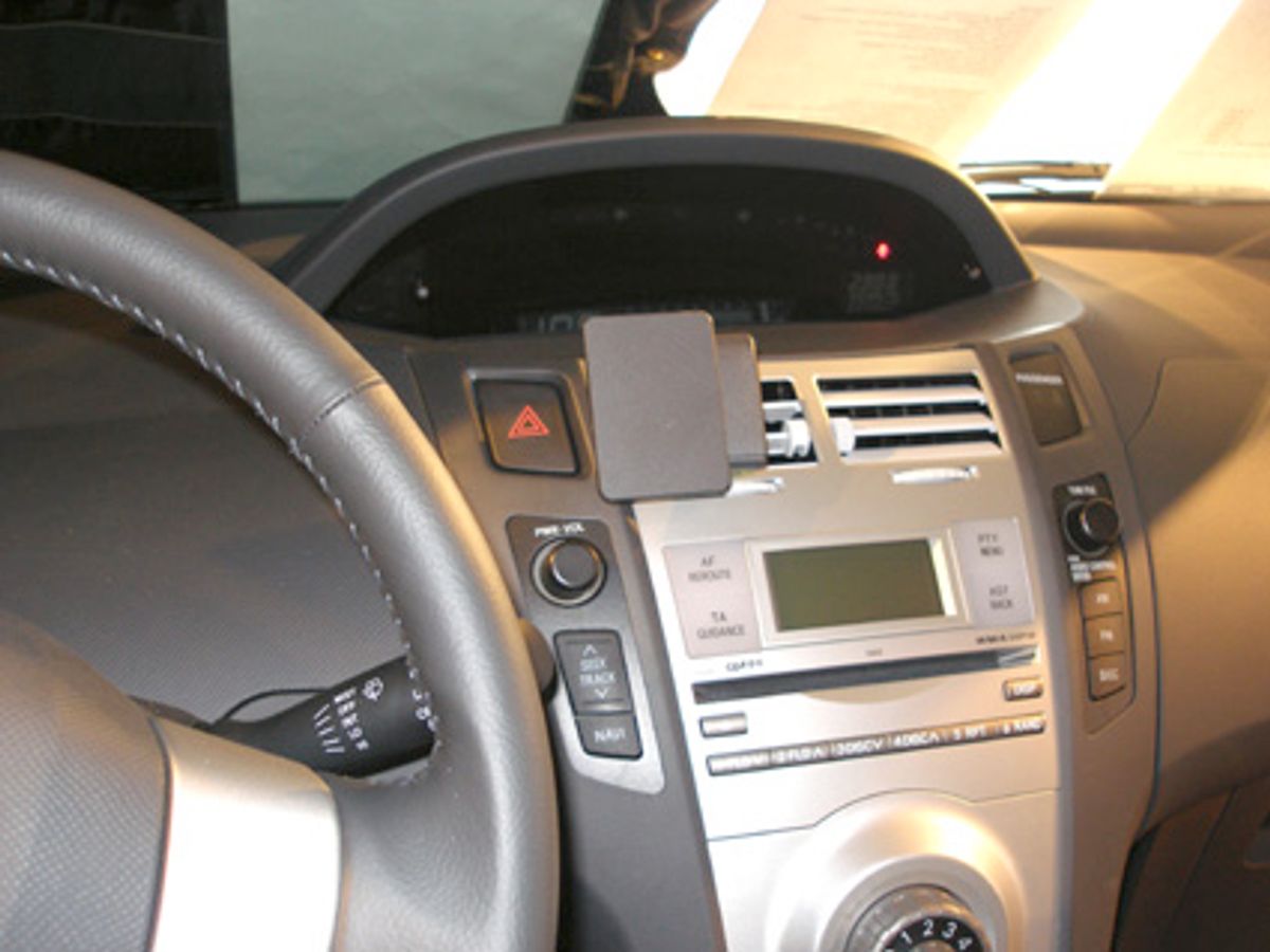 Brodit ProClip 853741 Toyota Yaris 2006-2011 Vinklet