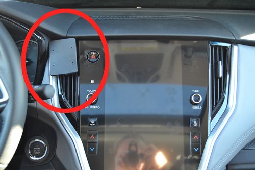 Brodit ProClip 855560 Subaru Outback 2021--> Senter