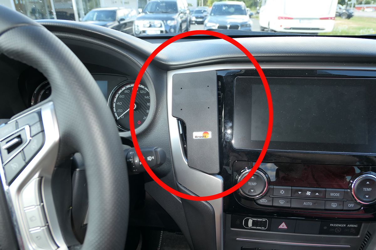 Brodit ProClip 855627 Mitsubishi L200 2020-2024 Senter