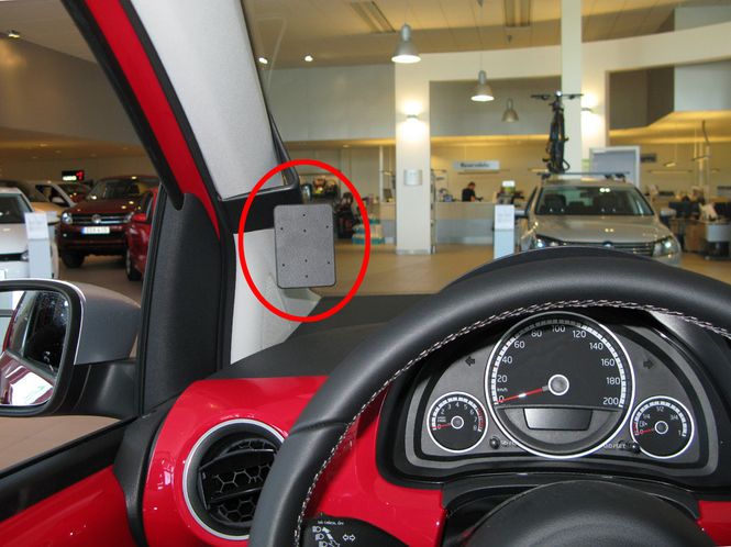 Hovedbilde Brodit ProClip 804997 VW Up! Skoda Citigo, Seat Mii A-stolpe