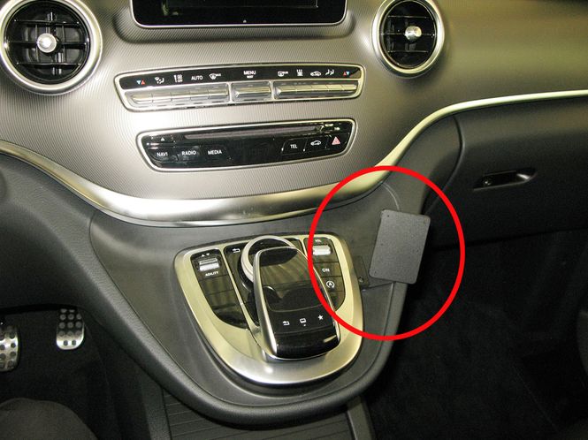 Hovedbilde Brodit ProClip 855279 Mercedes Benz V-klasse 2015-2023 Vinklet
