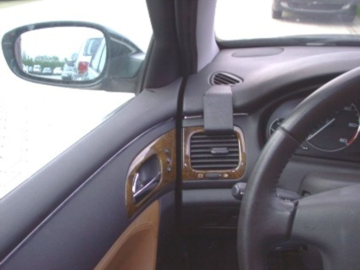 Brodit ProClip 803070 Peugeot 607 2001-2010 Venstre