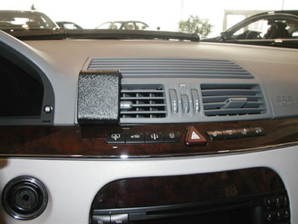 Brodit ProClip 853246 Mercedes Benz S-Class 2004-2005 Senter